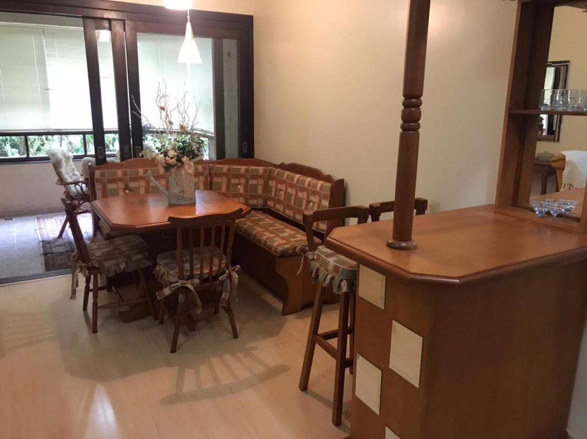 Charme Apartamento Centro De Gramado Eksteriør bilde