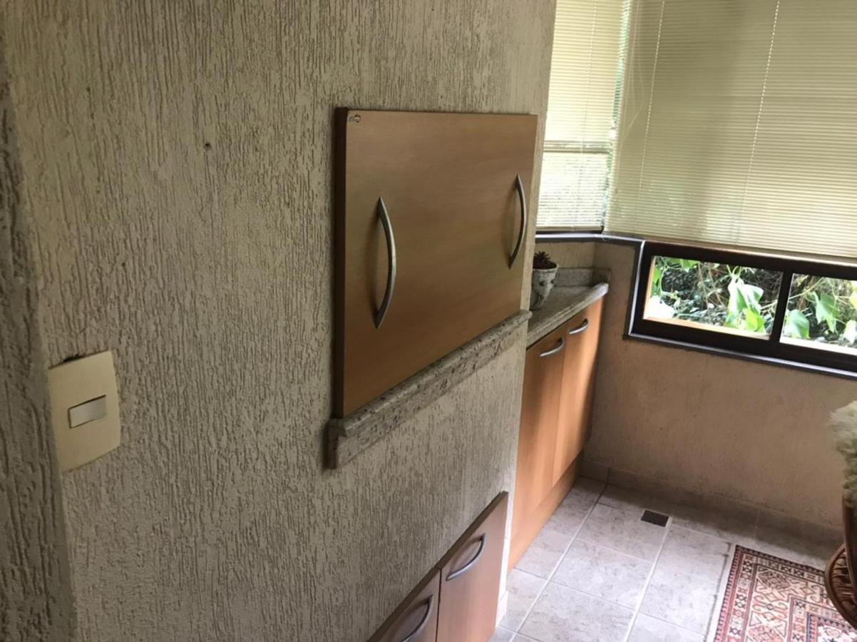Charme Apartamento Centro De Gramado Eksteriør bilde