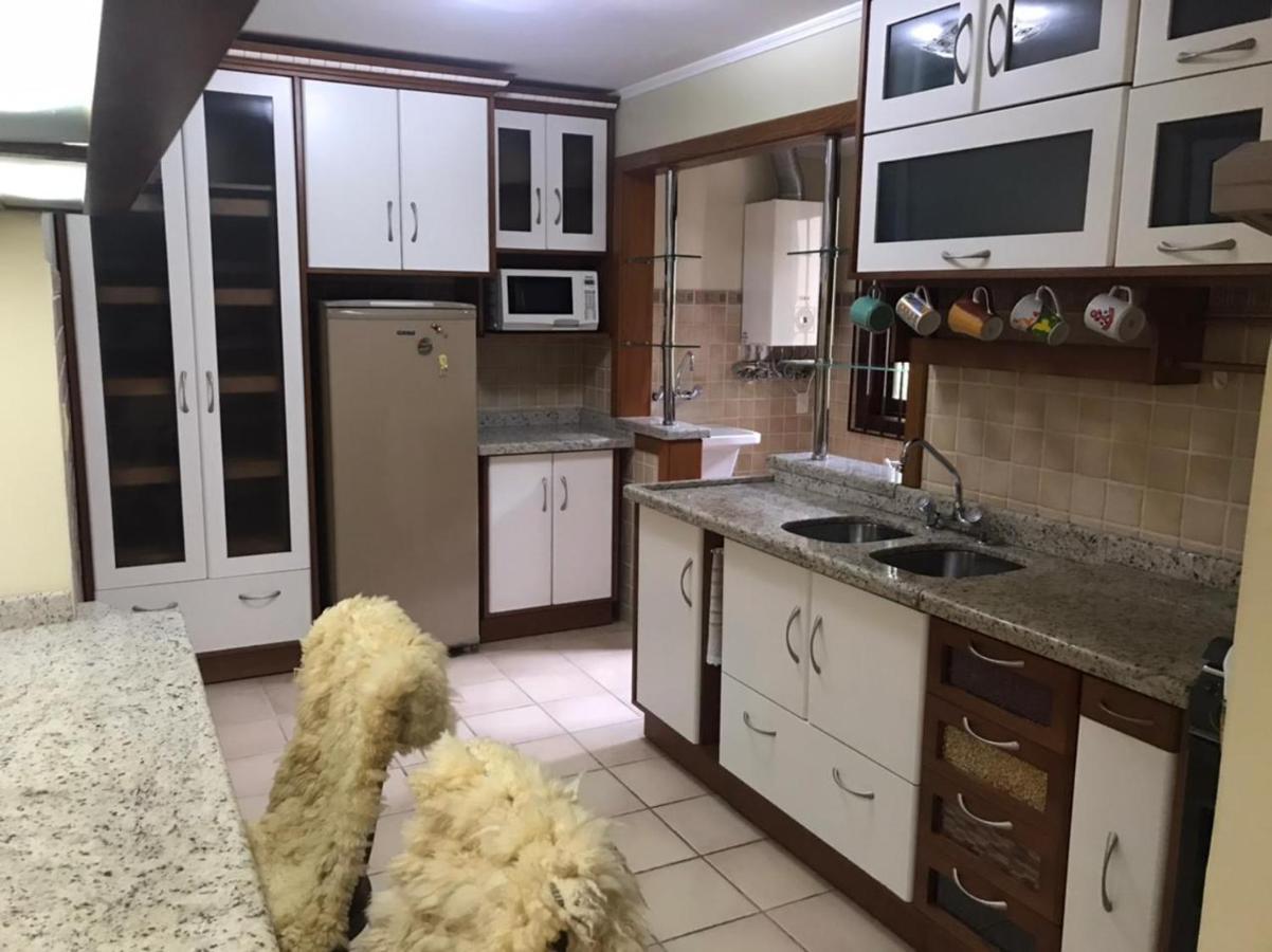 Charme Apartamento Centro De Gramado Eksteriør bilde