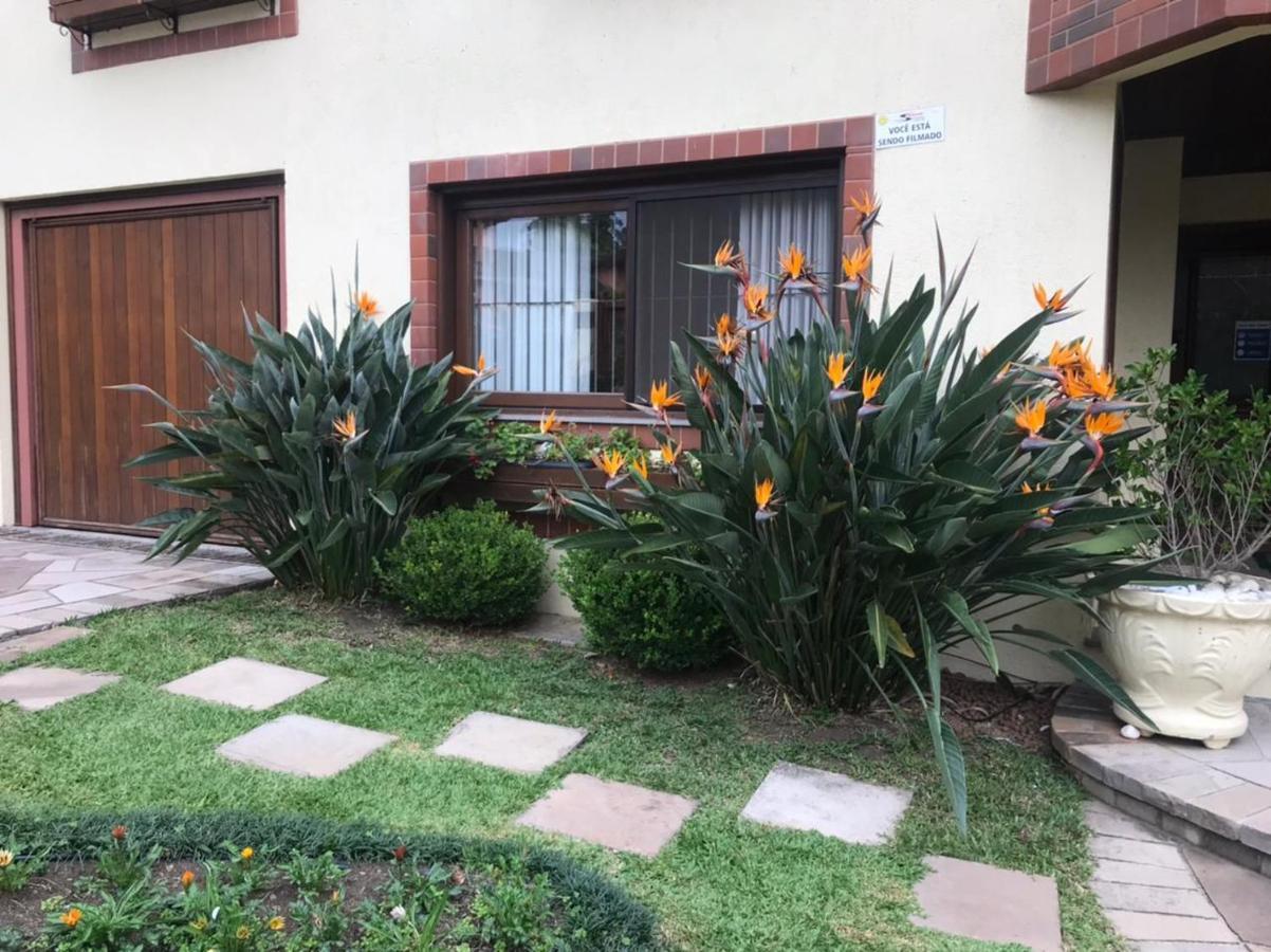 Charme Apartamento Centro De Gramado Eksteriør bilde