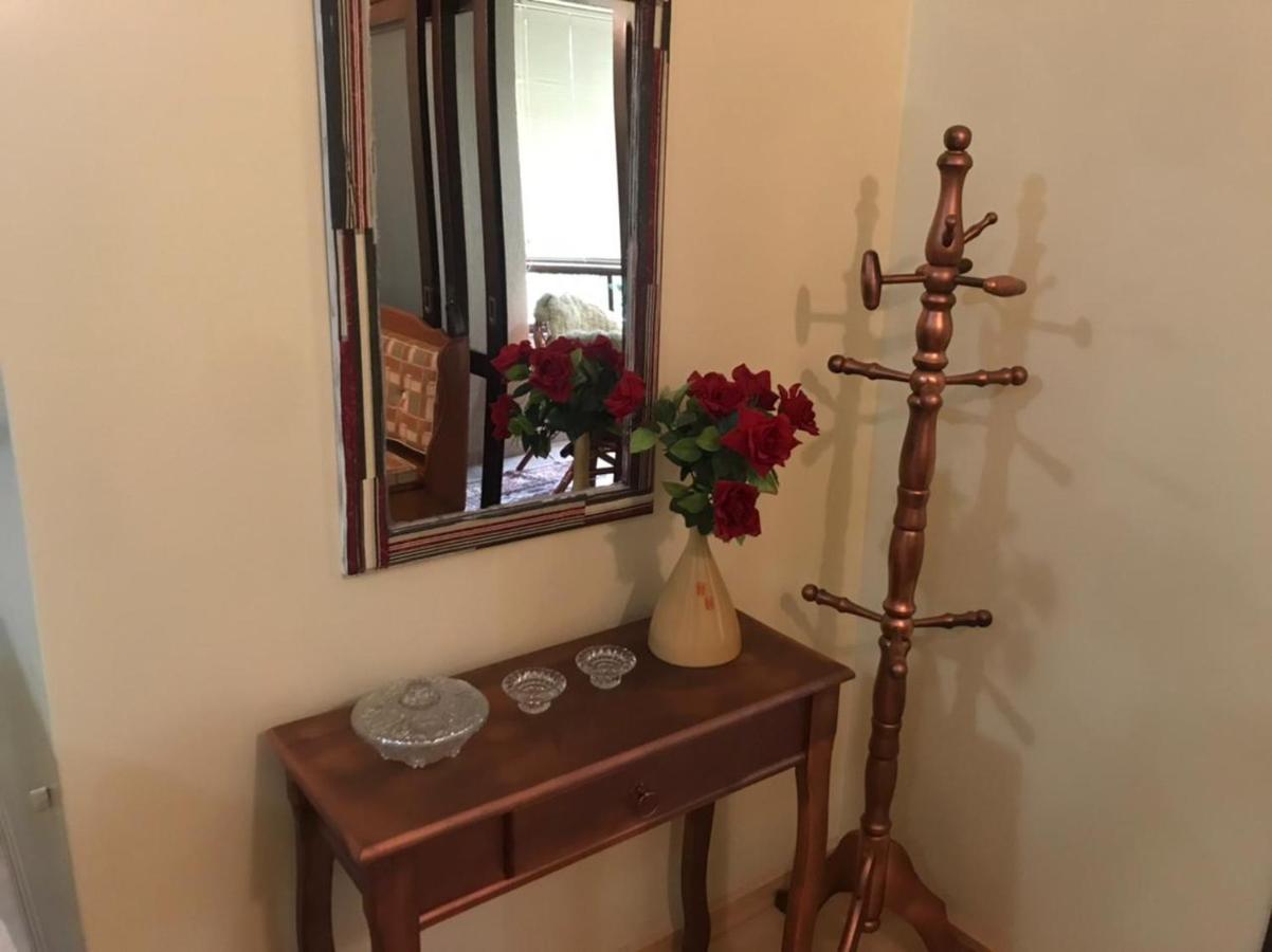 Charme Apartamento Centro De Gramado Eksteriør bilde