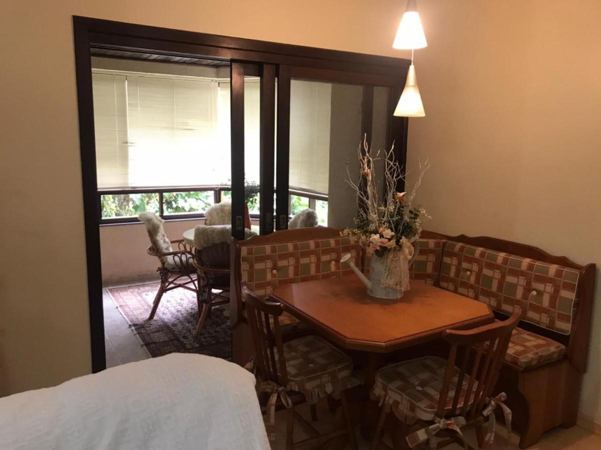 Charme Apartamento Centro De Gramado Eksteriør bilde