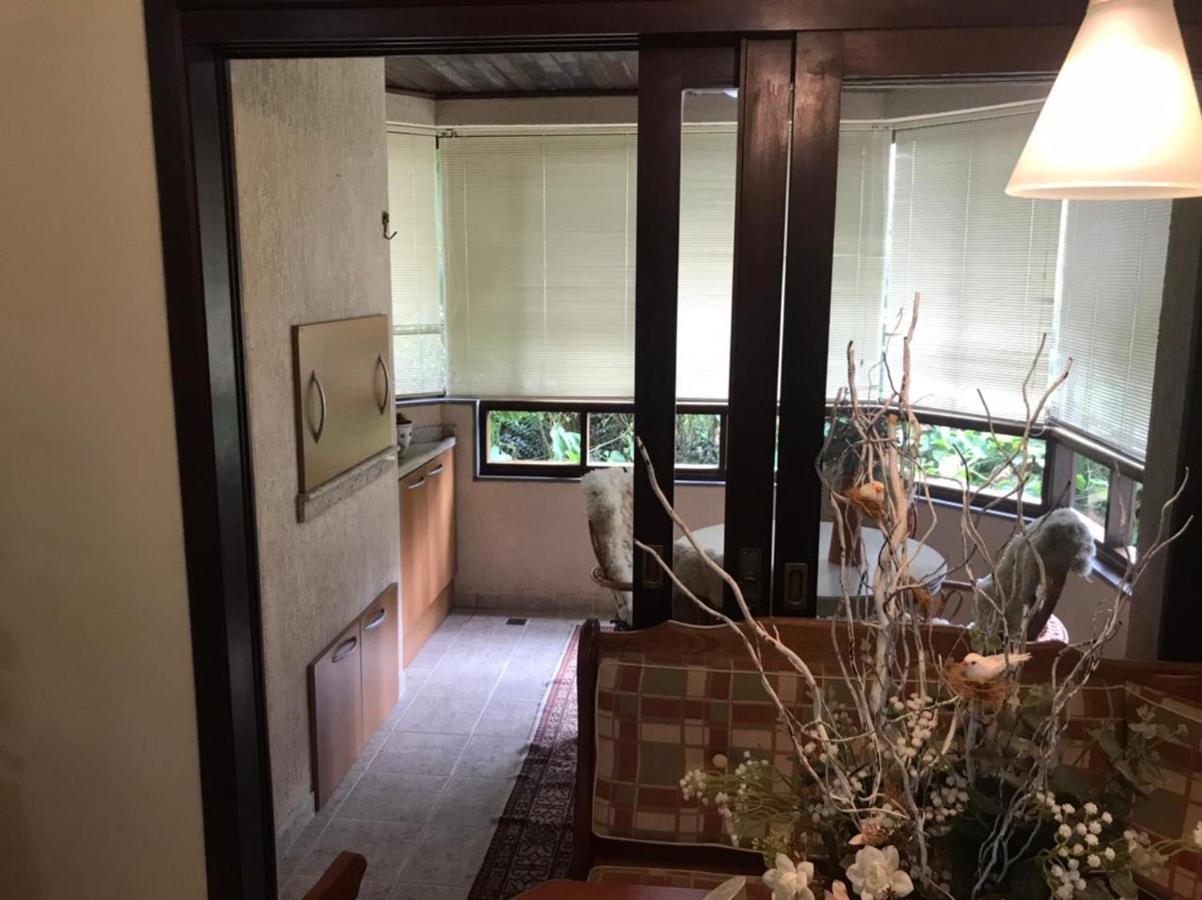 Charme Apartamento Centro De Gramado Eksteriør bilde